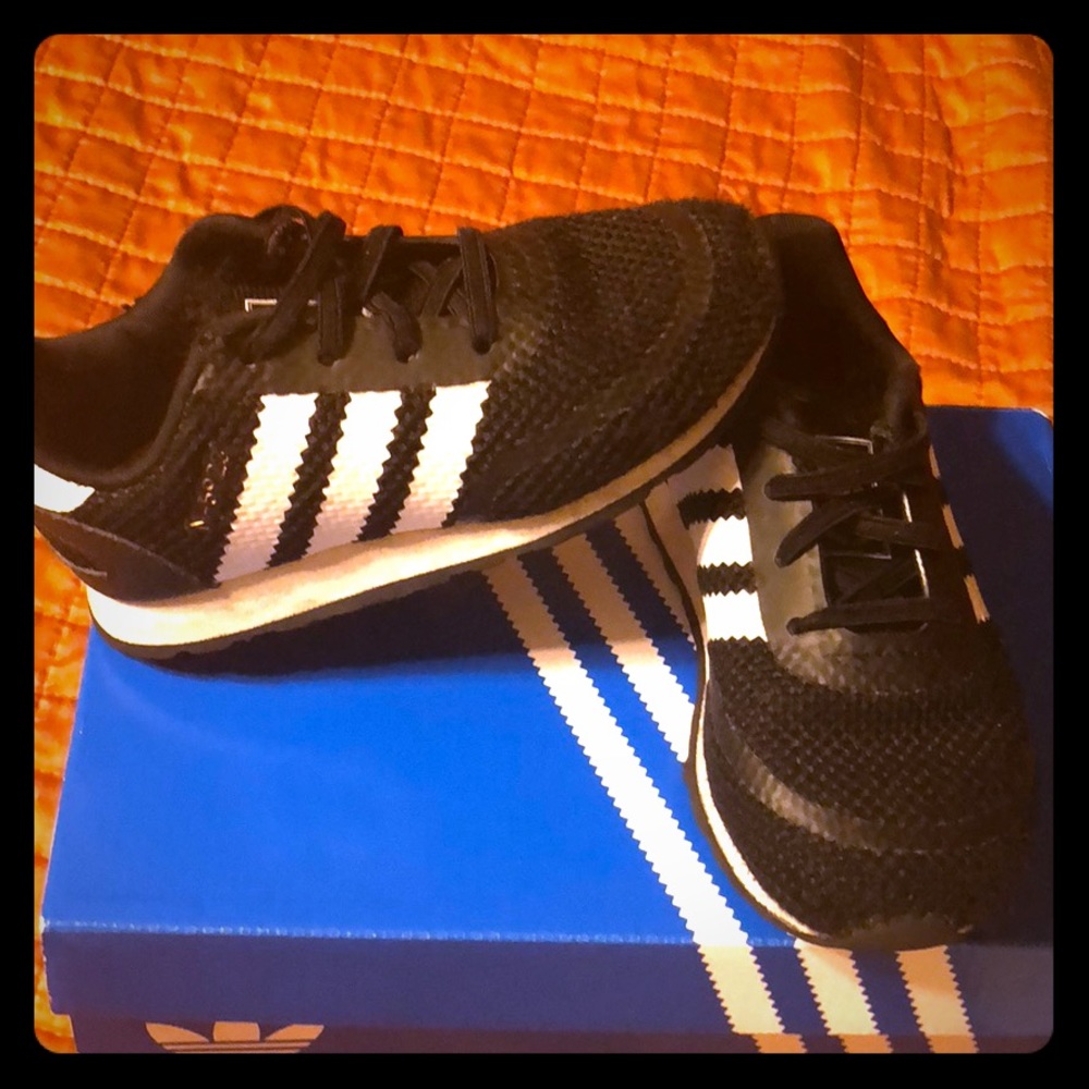 Black and White Addias Tubular Shadow I